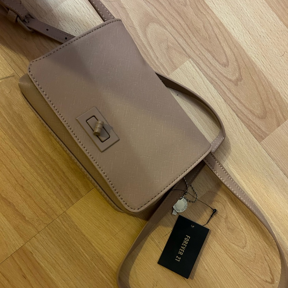 Forever 21 purse